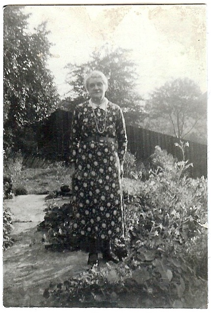 Eleanor Elizabeth WATERS